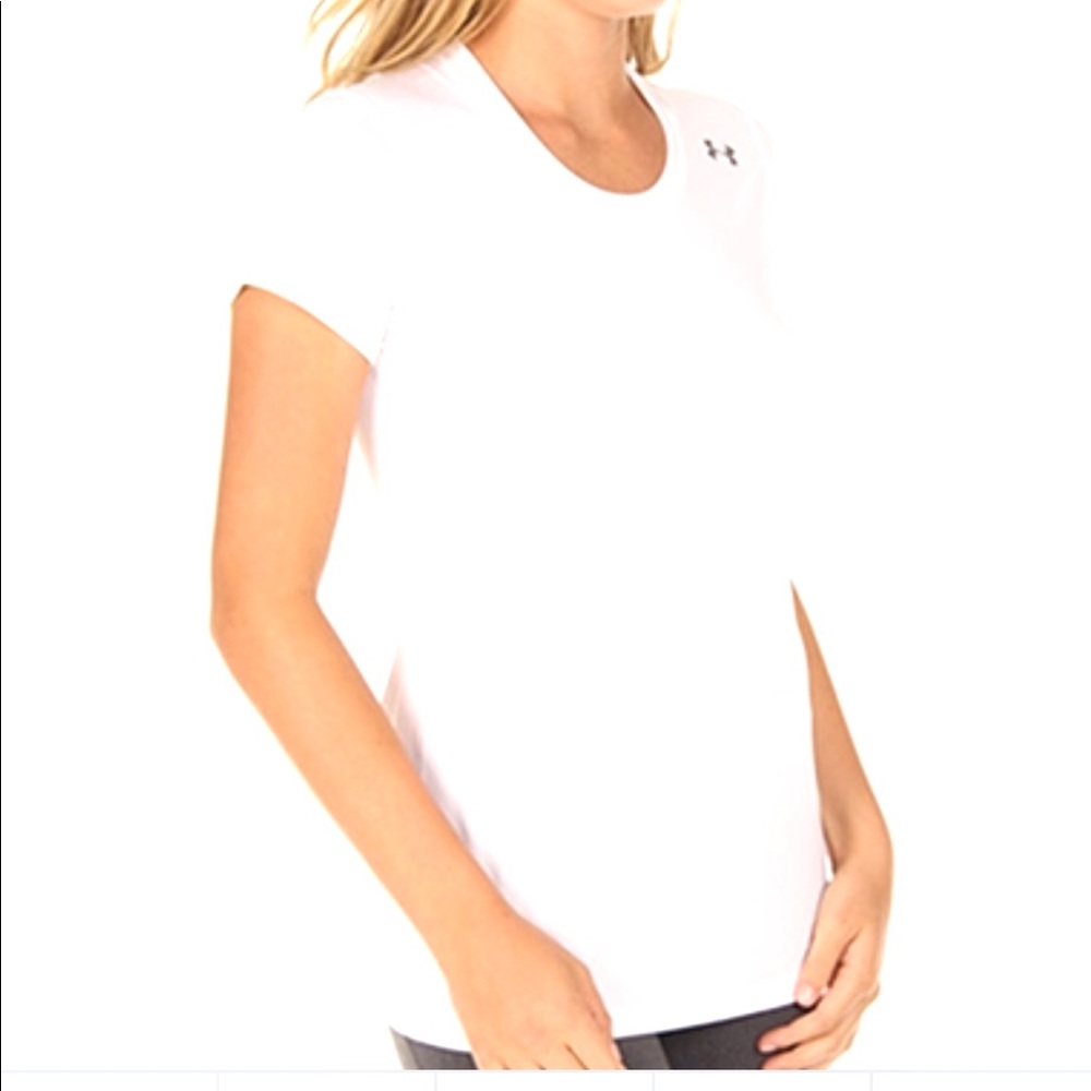 Under Armour Sonic Tee (NEW WITH TAG)